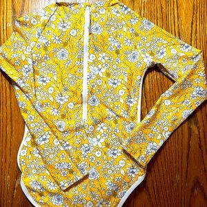 Target Swim Wear. Girl’s Long Sleeves. Zipper Closure. 7/8